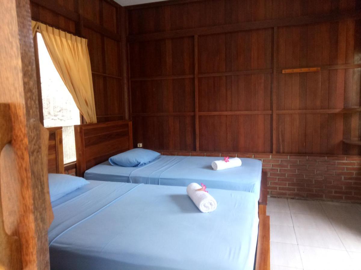 Khalisha Villa Airsatang Buitenkant foto
